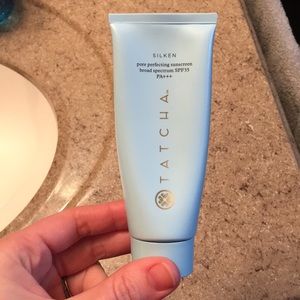 Tatcha silken sunscreen SPF 35 pore perfecting